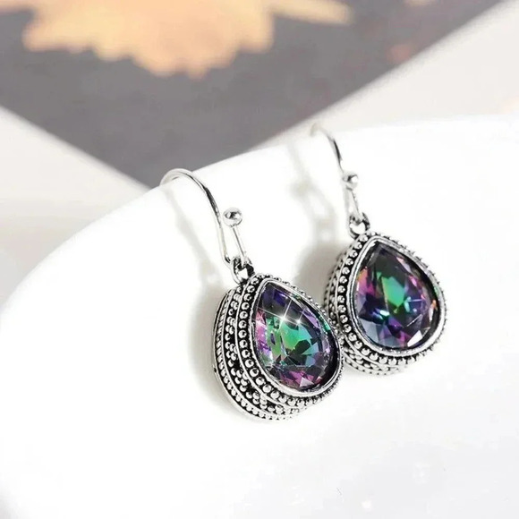 Antiqued Silver Plated Vitrail Flash Teardrop Faceted Cut Crystal Earrings - Picture 1 of 8